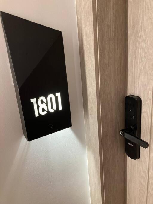 Confort Suite La Carolina Кито Экстерьер фото