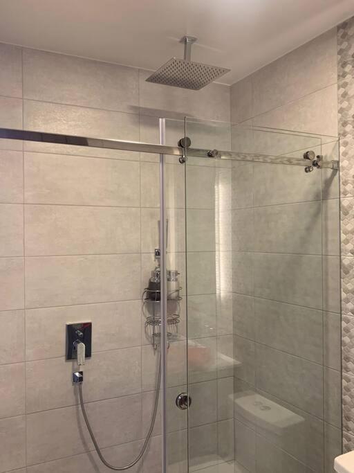 Confort Suite La Carolina Кито Экстерьер фото