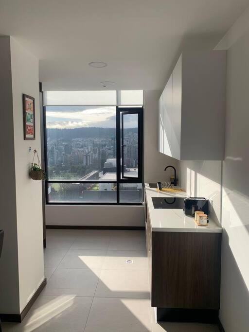 Confort Suite La Carolina Кито Экстерьер фото