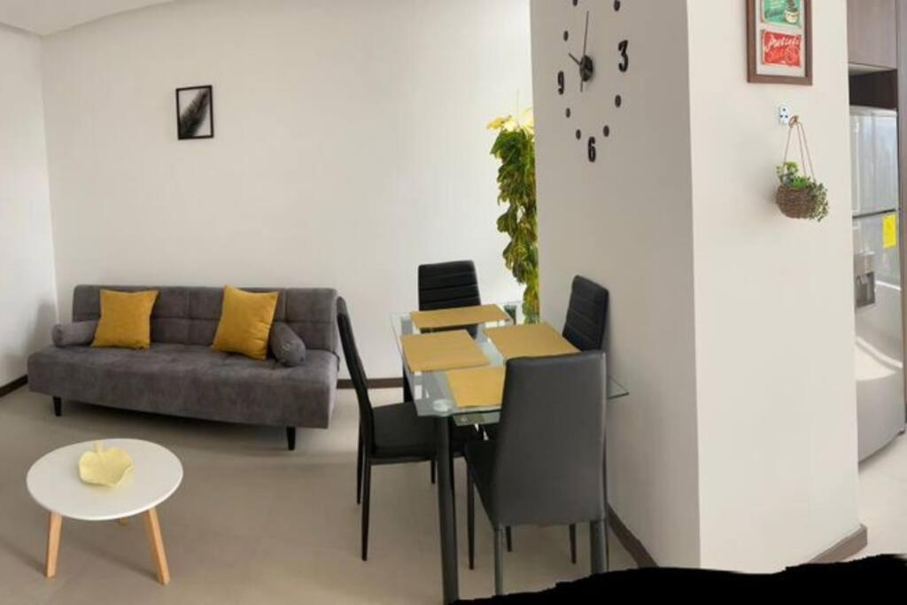 Confort Suite La Carolina Кито Экстерьер фото